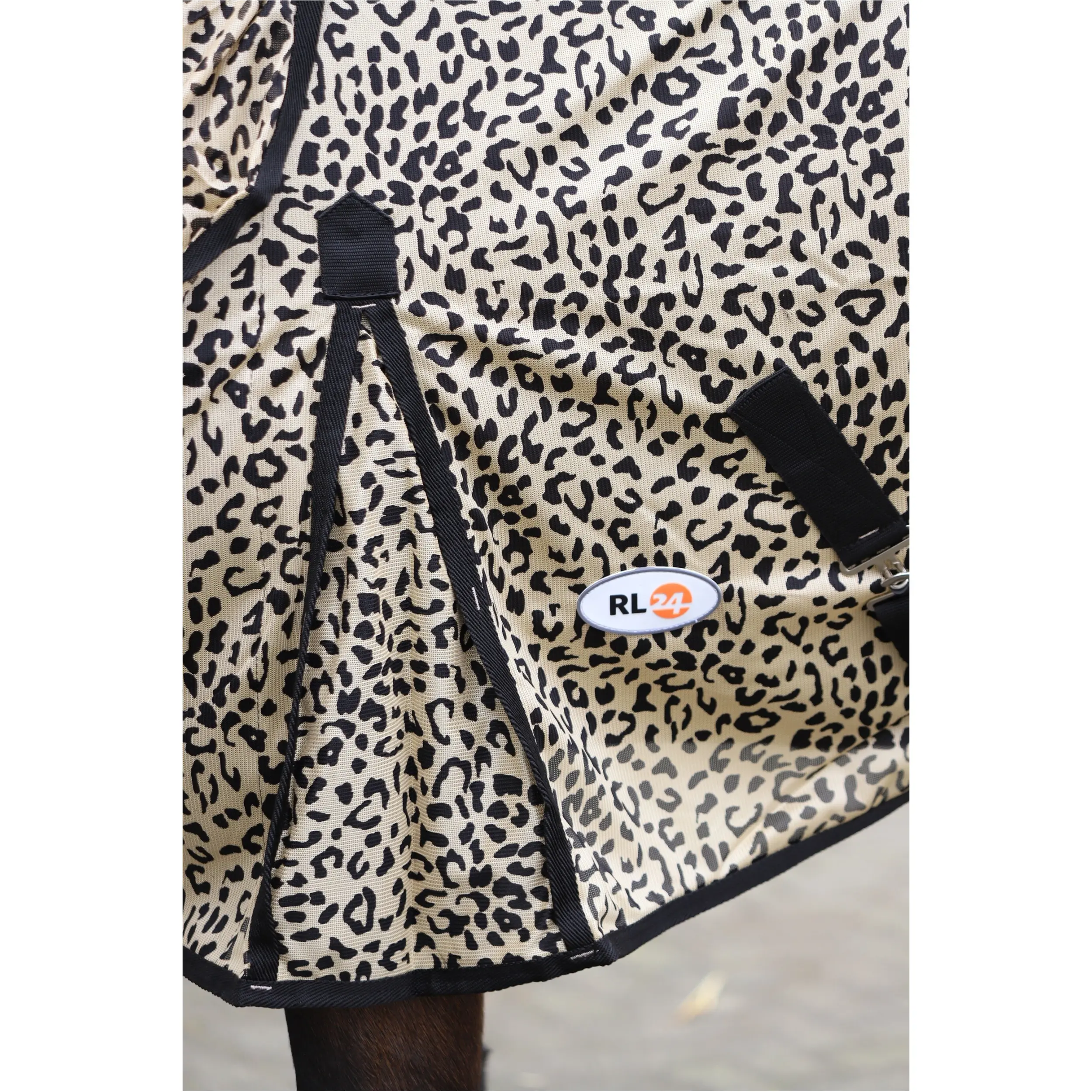 Fliegendecke mit Halsteil und Kreuzgurt DESIGN Leopard beige/schwarz