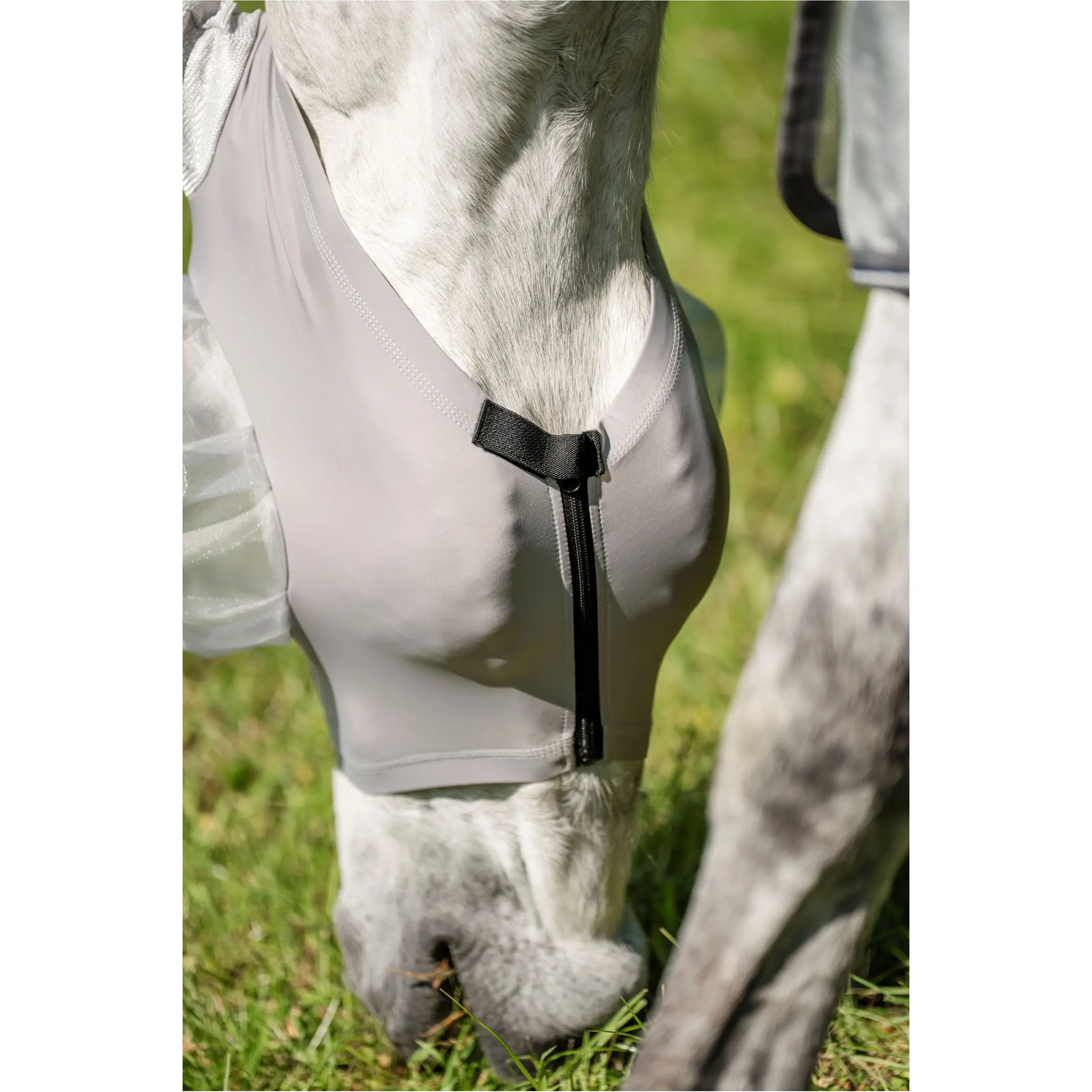 Fliegenmaske AMIGO Defense Flymask silver
