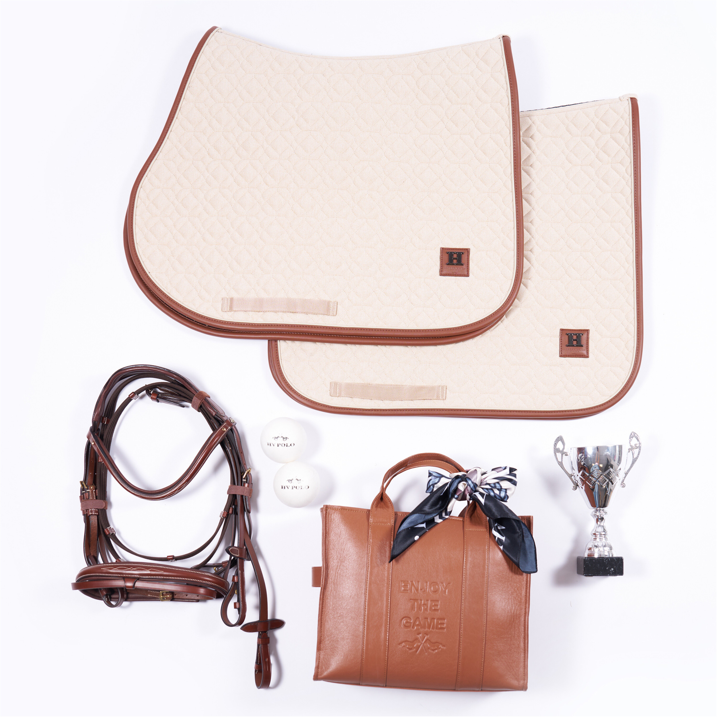 Schabracke HVPLuxi tan Warmblut Vielseitigkeit