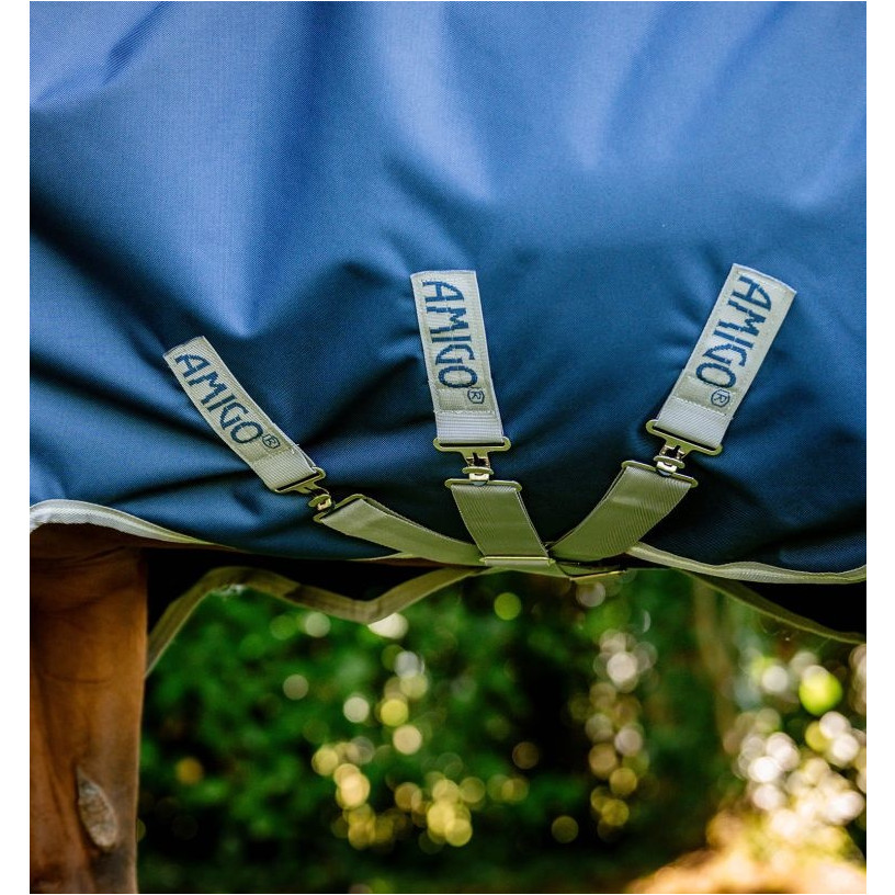 Outdoordecke Halsteil (abnehmbar) 100g Füllung 1200D AMIGO FieldSafe Plus navy/titanium grey/silver Outdoordecke Halsteil (abnehmbar) 100g Füllung 1200D AMIGO FieldSafe Plus navy/titanium grey/silver