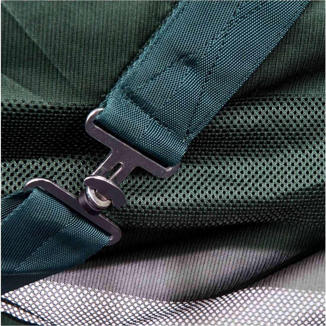 Fliegendecke mit Kreuzgurt BASICLINE grün