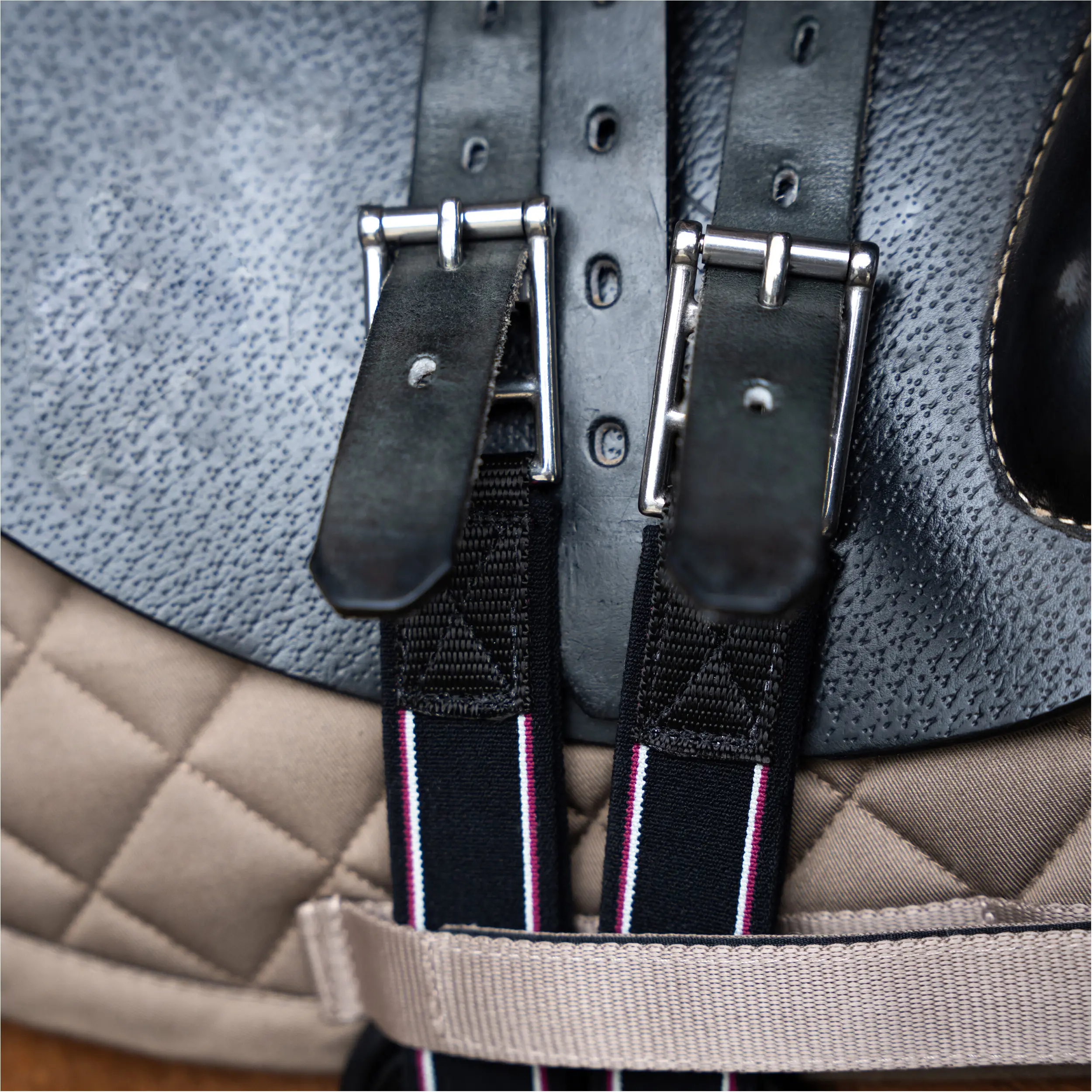 Stollengurt IRHBasic anatomisch schwarz