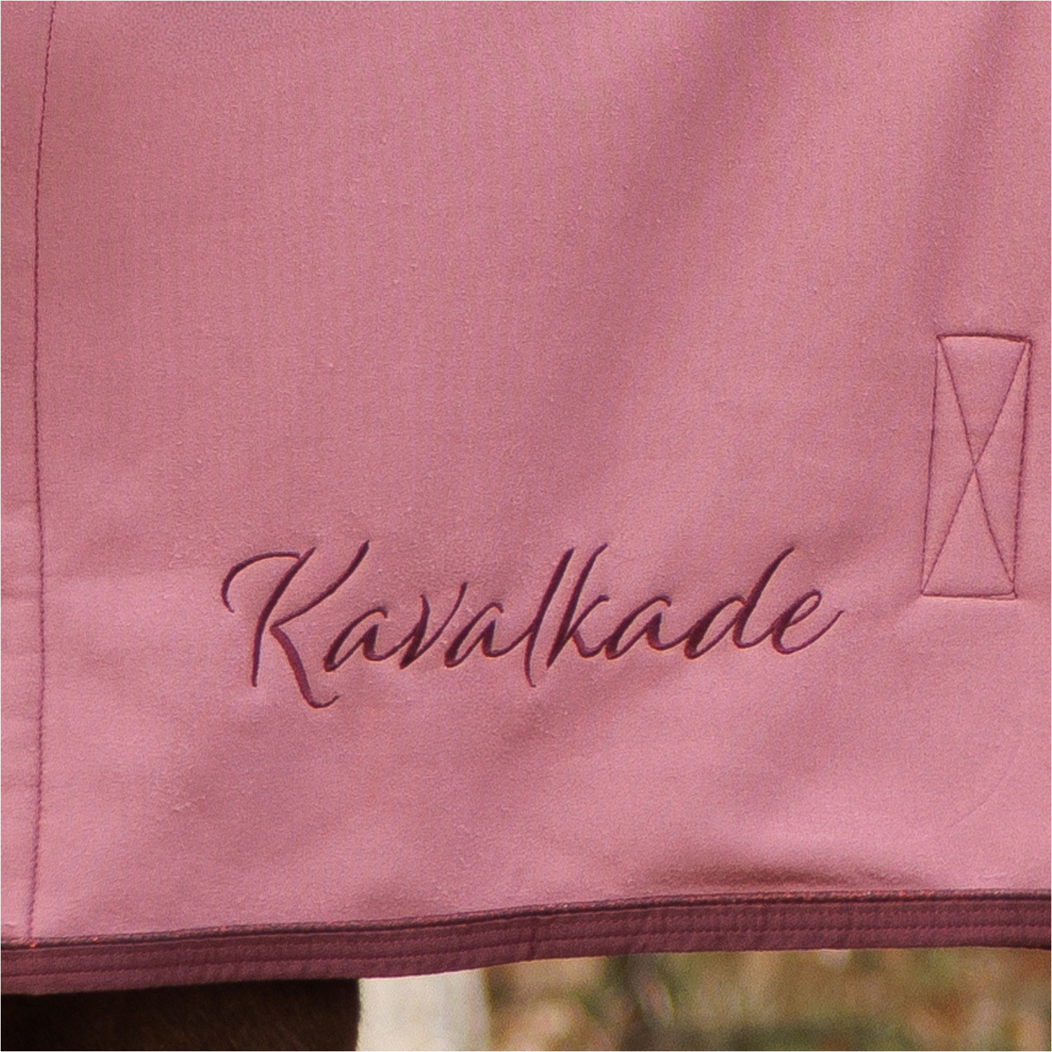Abschwitzdecke GRACEFUL mauve/bordeaux