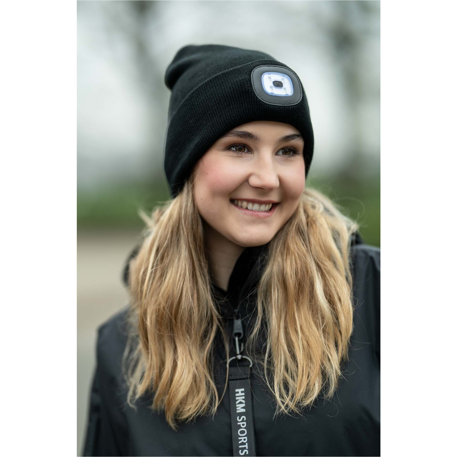 Winter Strickmütze mit Licht HONEY schwarz