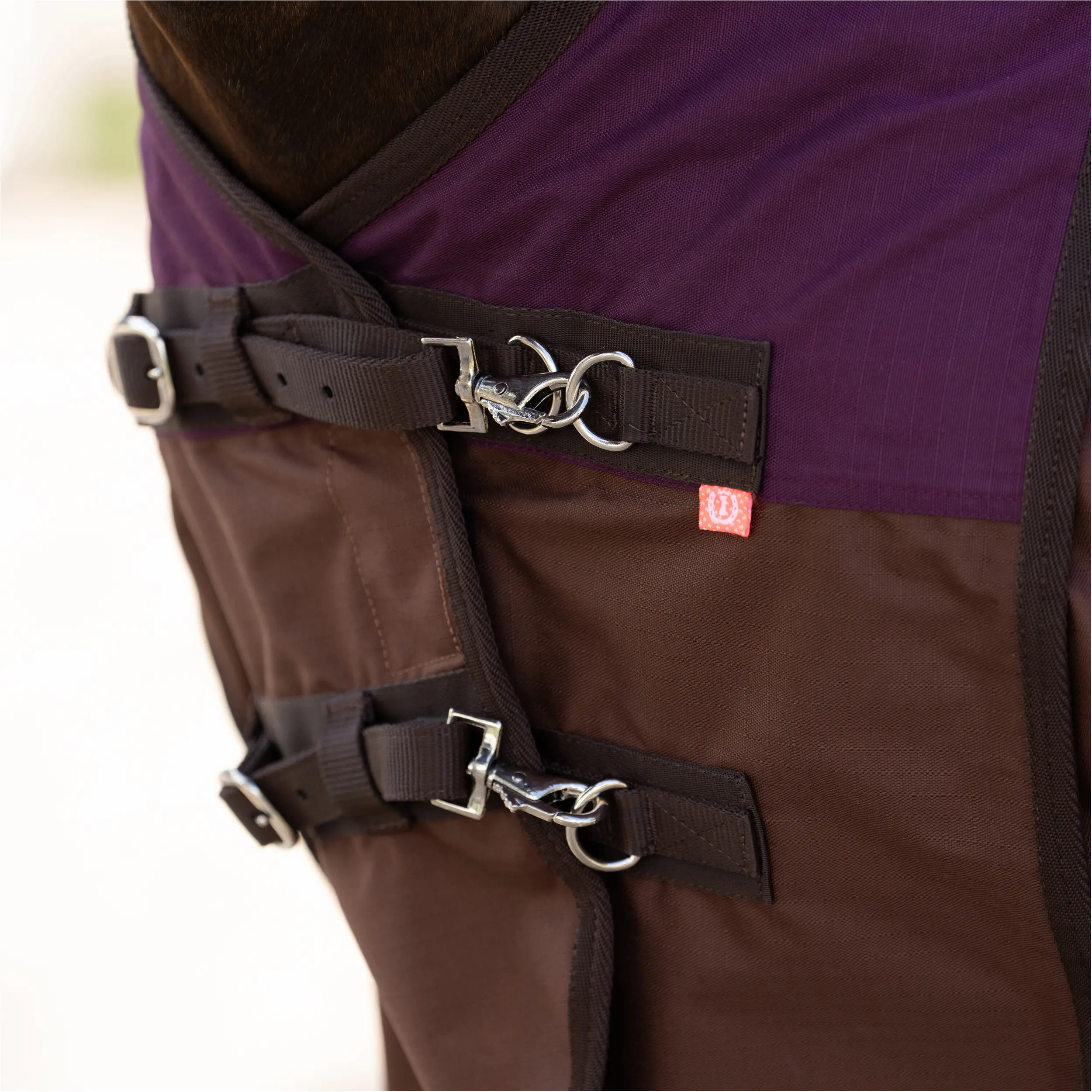 Outdoordecke mit hohem Halsteil 300g Füllung 600D IRHCustomized burgundy/light braun