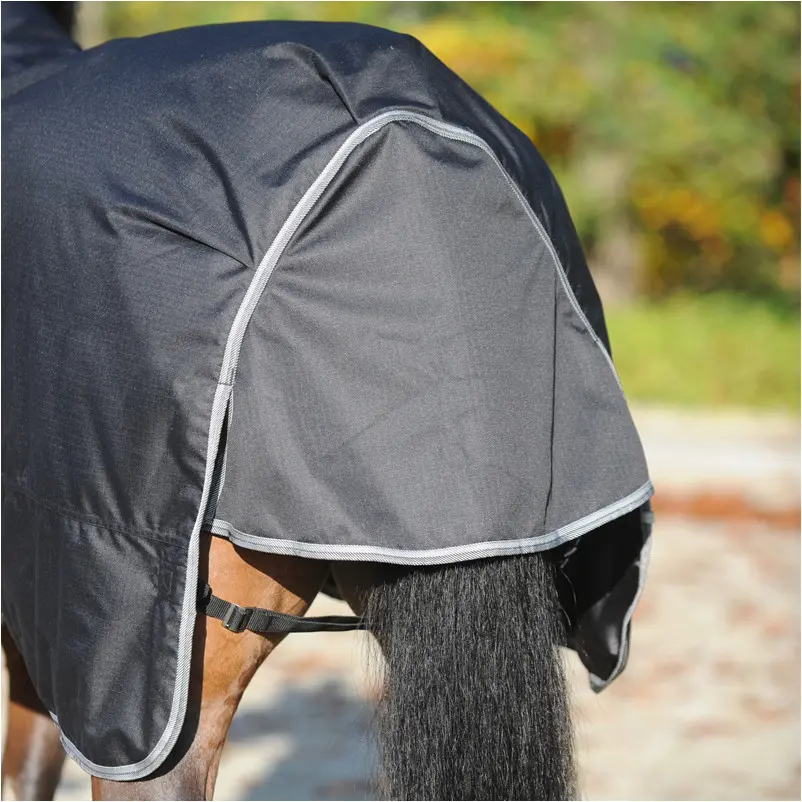 Outdoordecke 50g Füllung 600D WINNIPEG schwarz