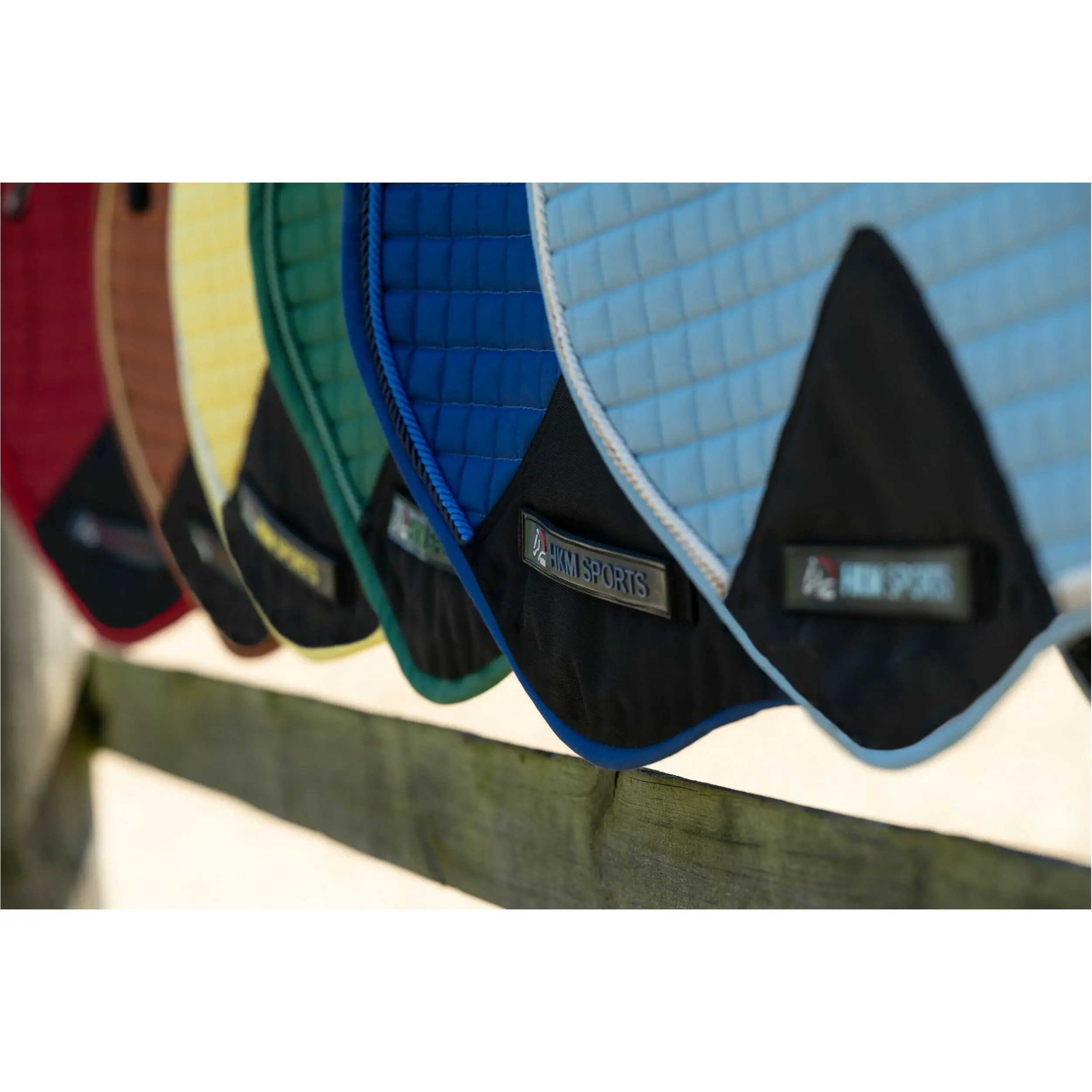 Schabracke ESSENTIALS grün Schabracke ESSENTIALS grün