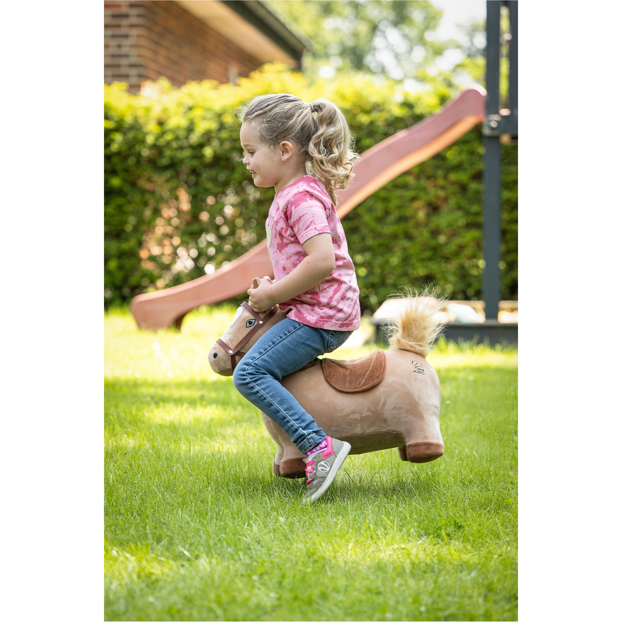 Hüpfpferd hellbraun