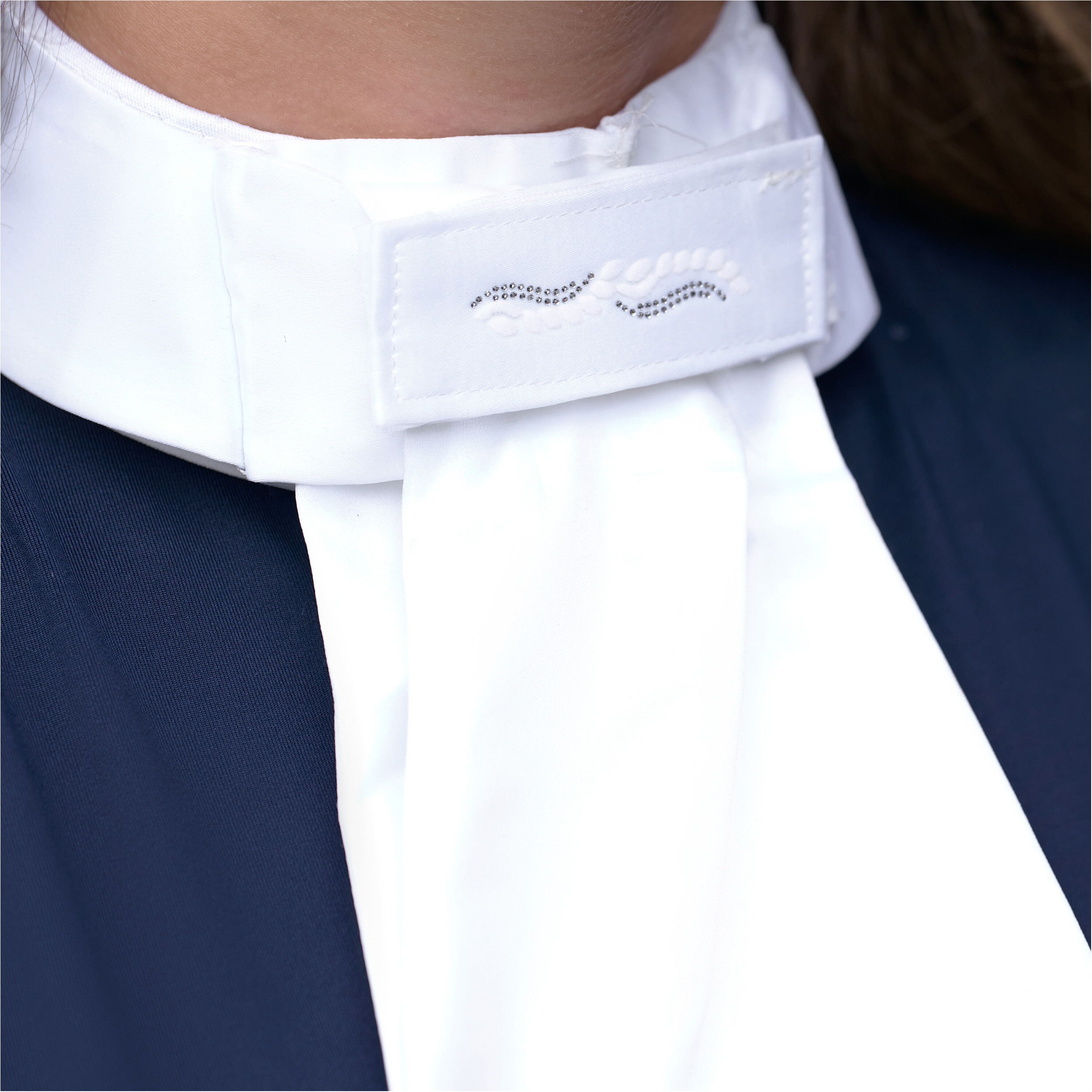 Damen Plastron mit Glitzerklettpatch IRHBasic weiß