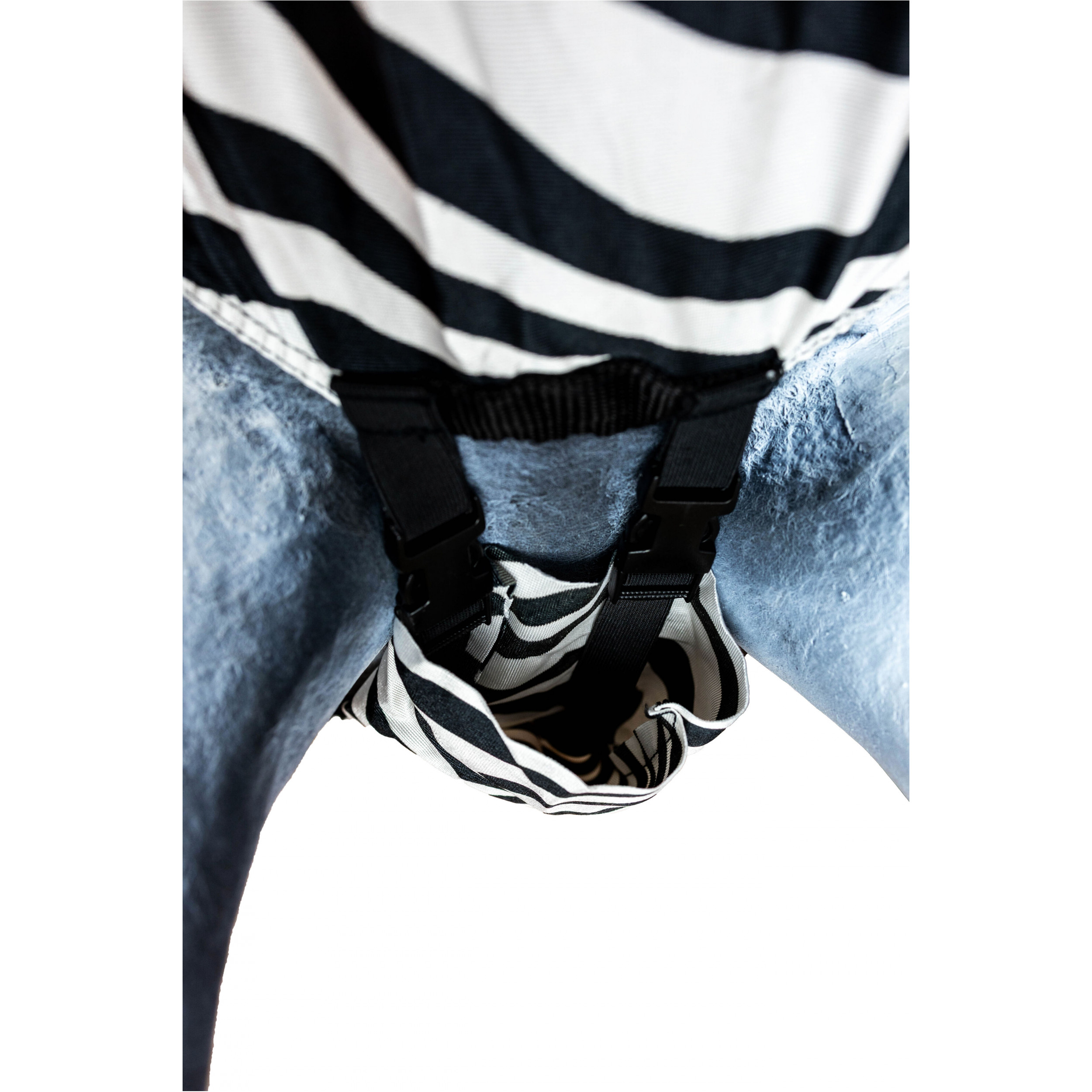 Ekzemerdecke ZEBRA schwarz/weiß