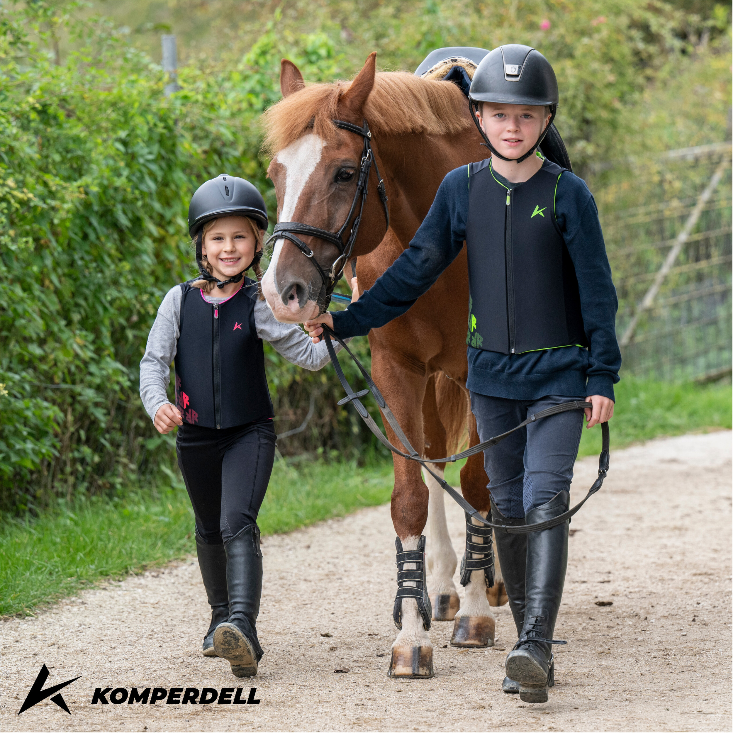 Kinder Rückenprotektor BALLISTIC Flex Fit PRO Junior schwarz/grün