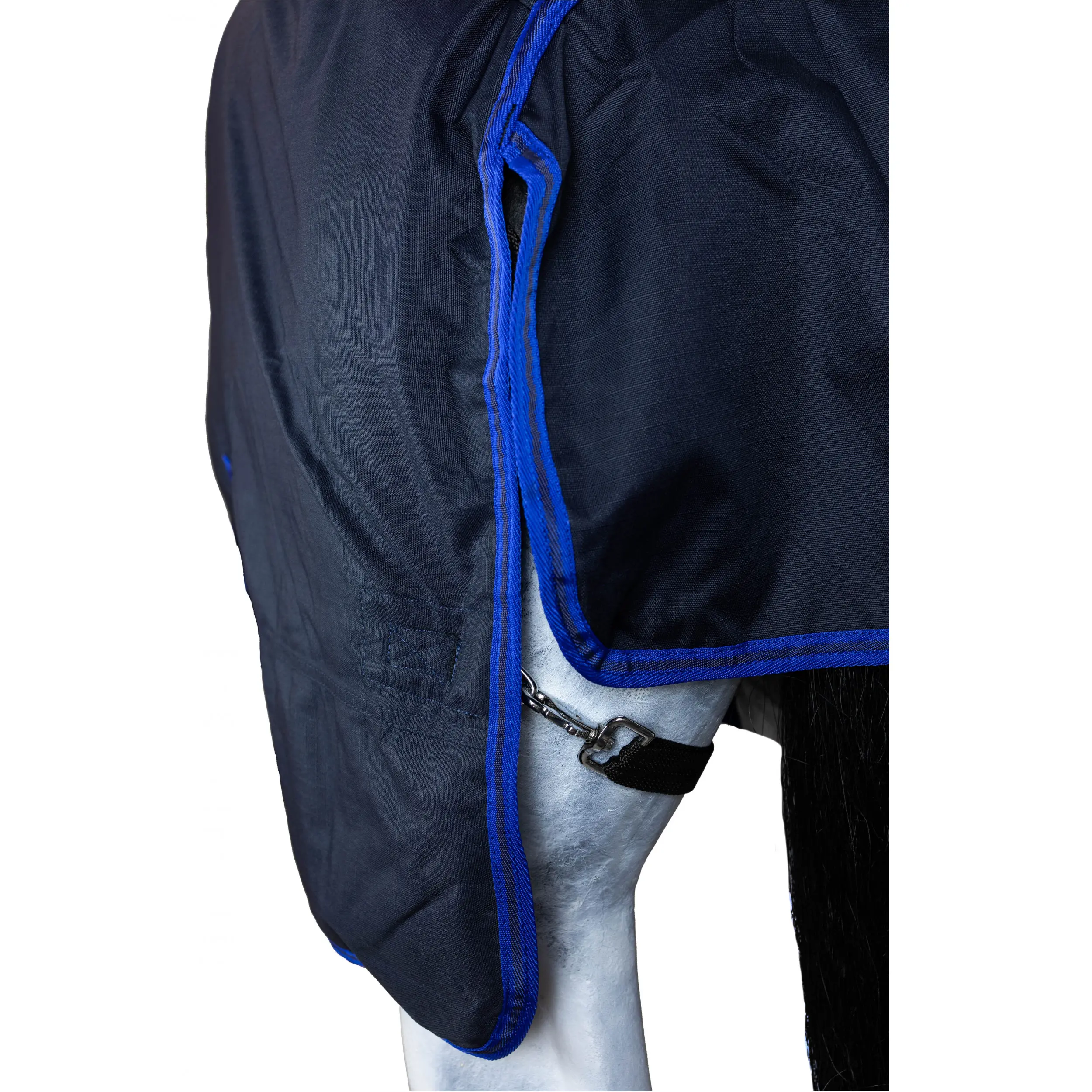 Winterdecke 200g Füllung 600D BASICLINE dunkelblau Winterdecke 200g Füllung 600D BASICLINE dunkelblau