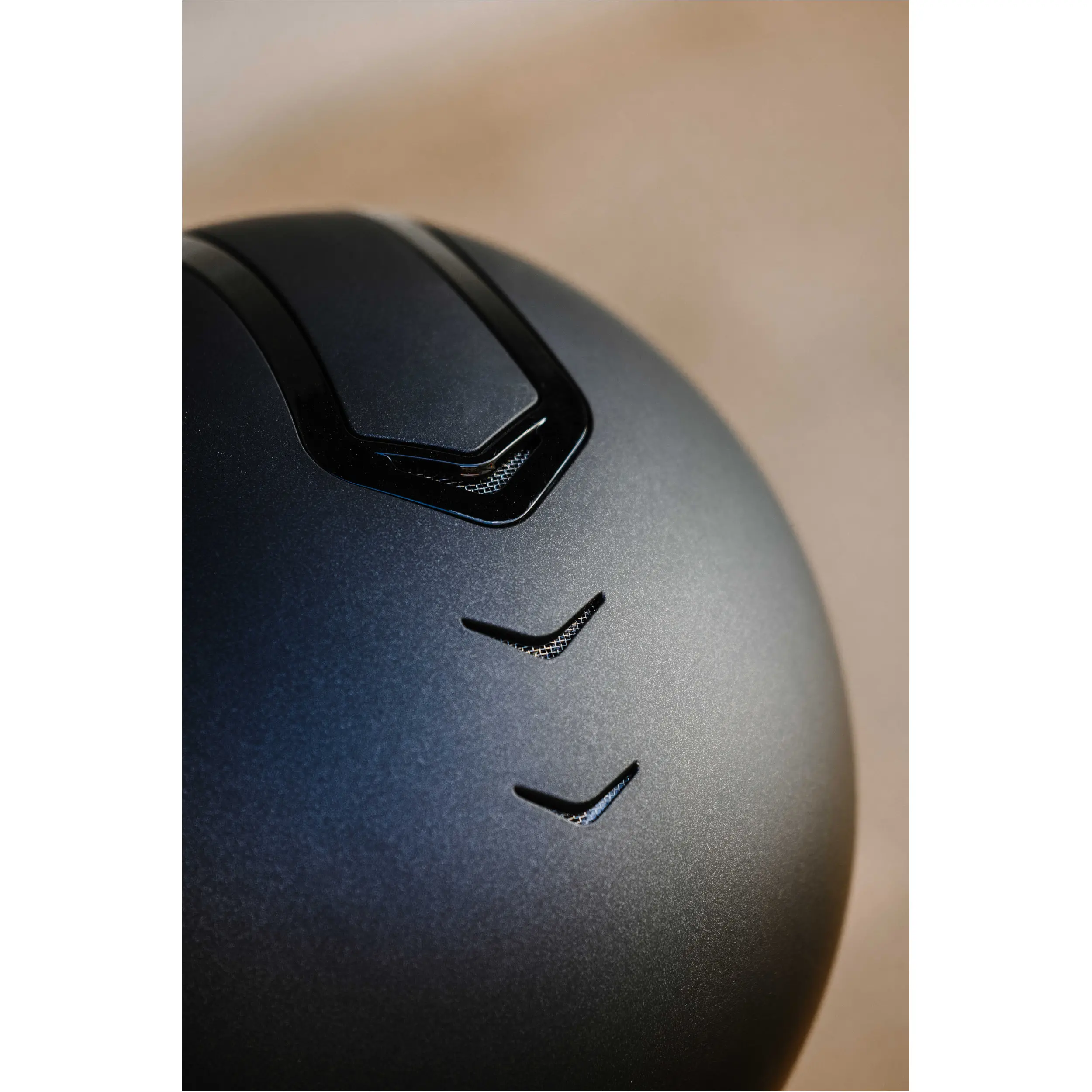 Reithelm AERO schwarz