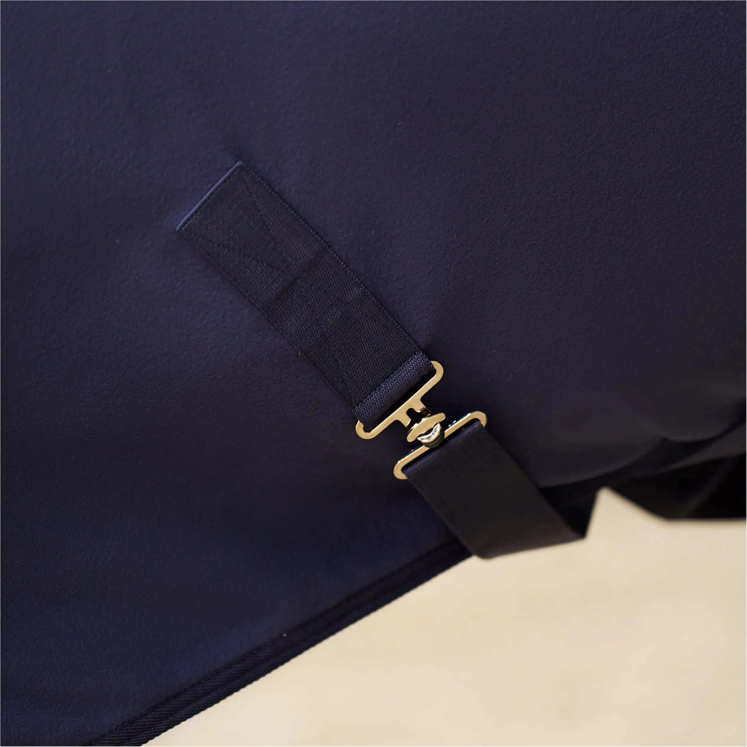 Fleecedecke mit Halsteil IRHFundamental navy