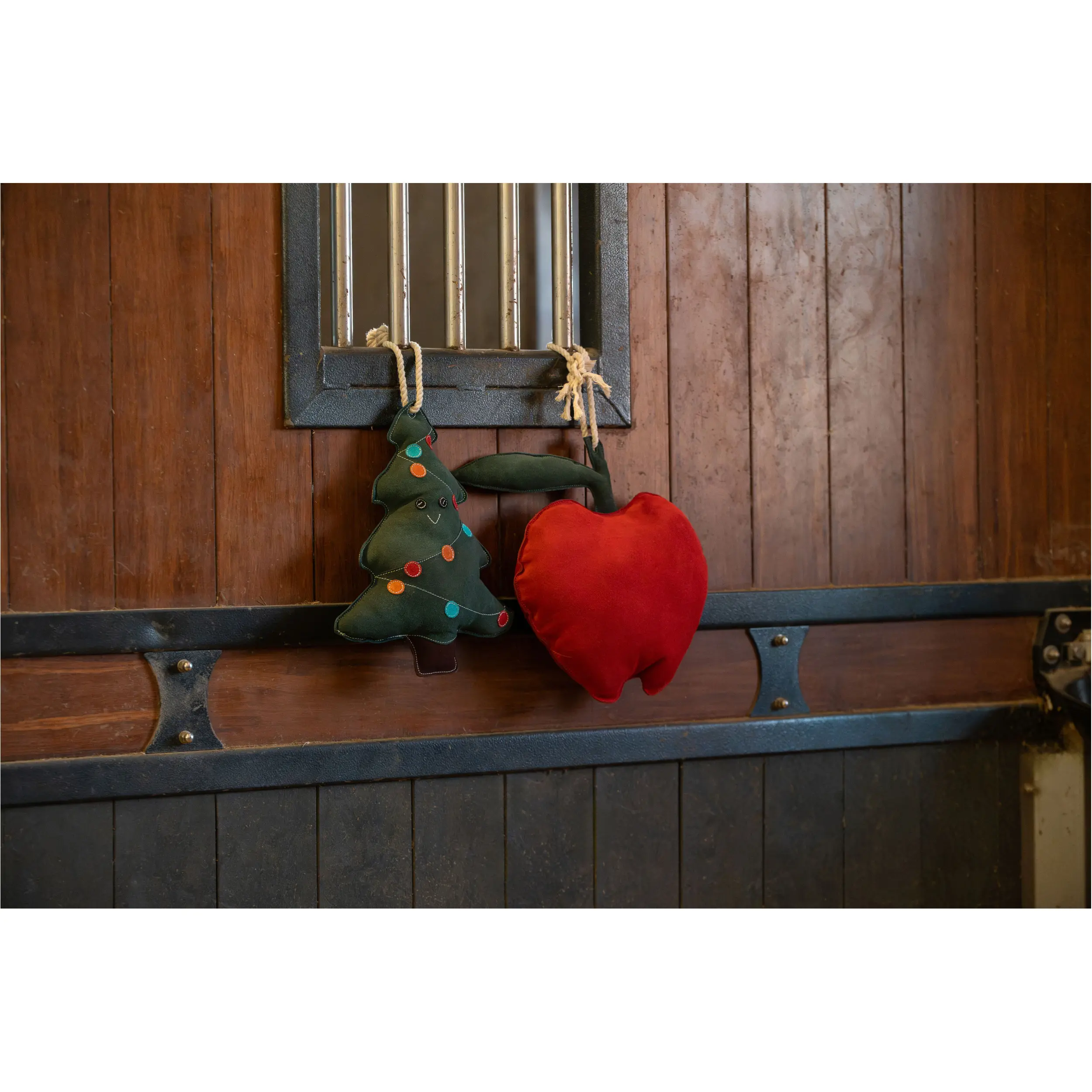 Pferdespielzeug WEIHNACHTSBAUM grün Pferdespielzeug WEIHNACHTSBAUM grün