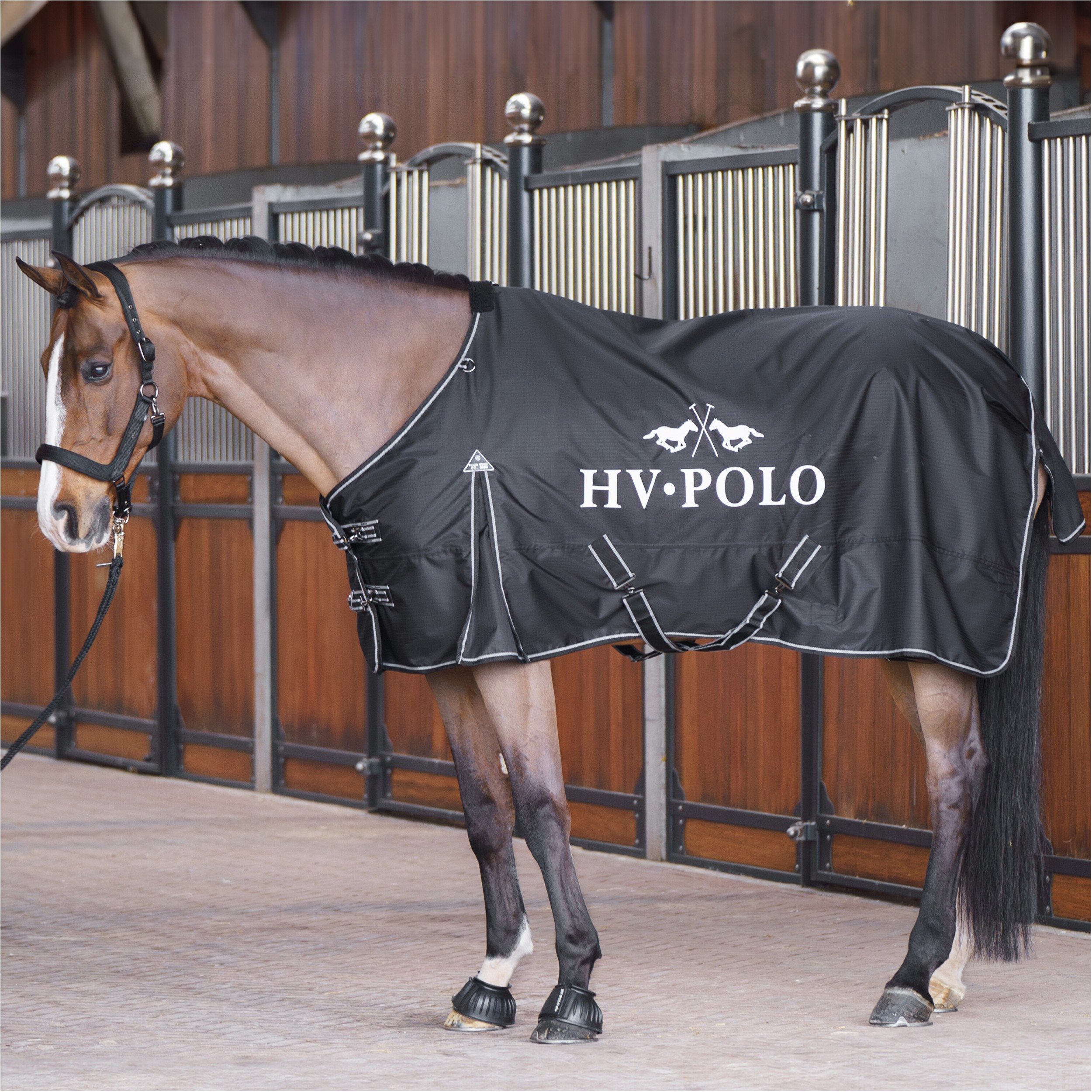 Outdoordecke 600D HVPEssential schwarz