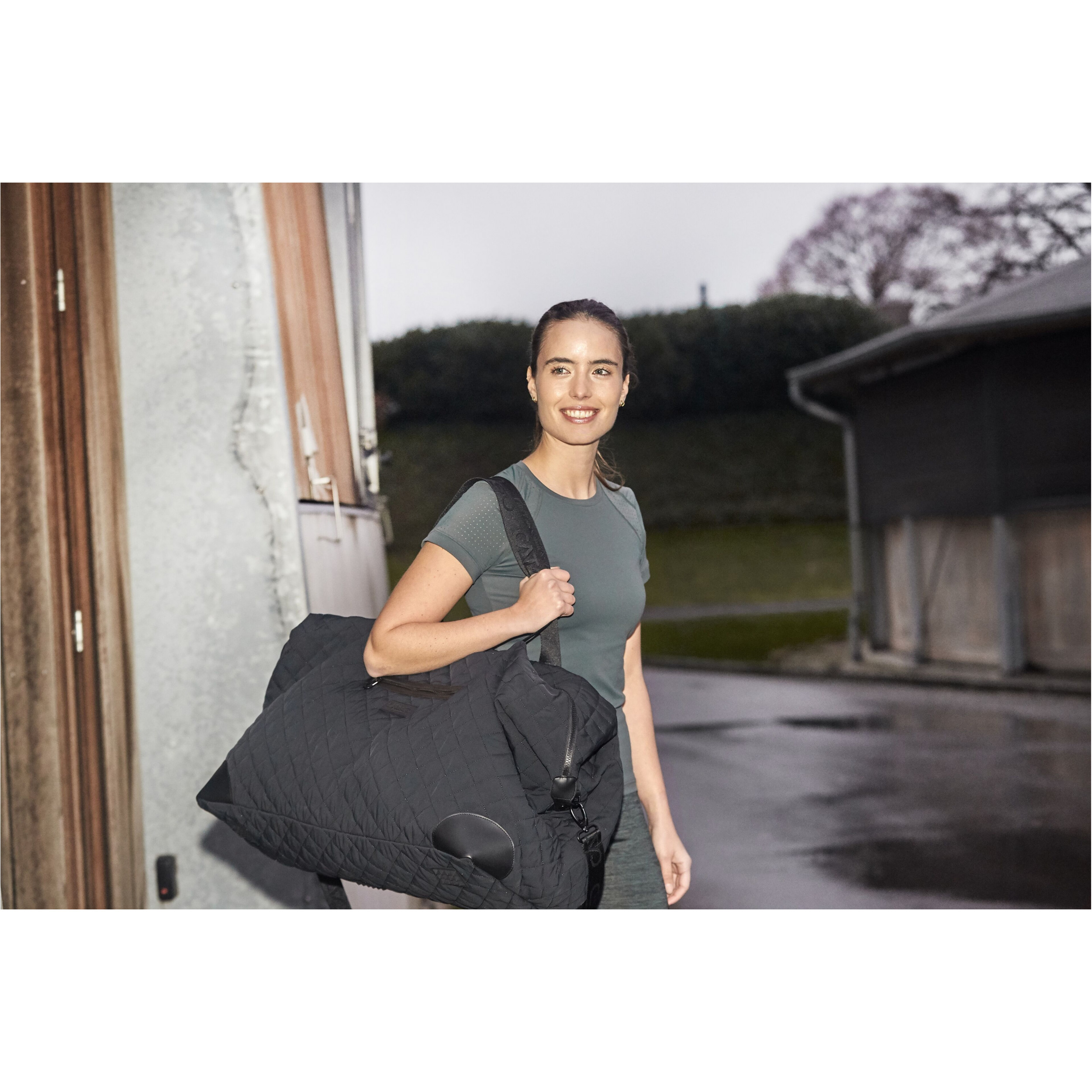 Weekend Tasche gesteppt schwarz