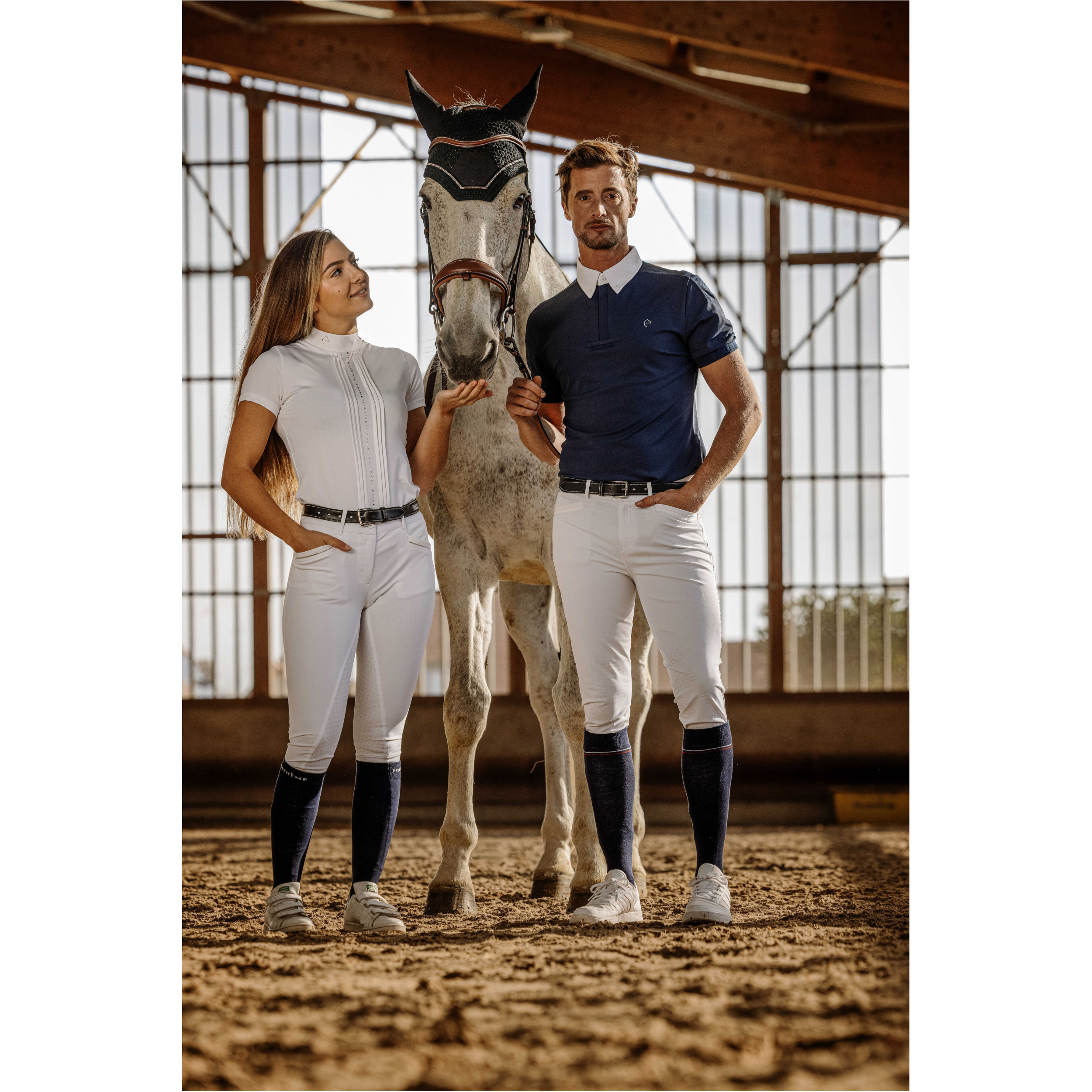 Damen Turnierpolo mit Strassverzierung DORLA weiß Damen Turnierpolo mit Strassverzierung DORLA weiß