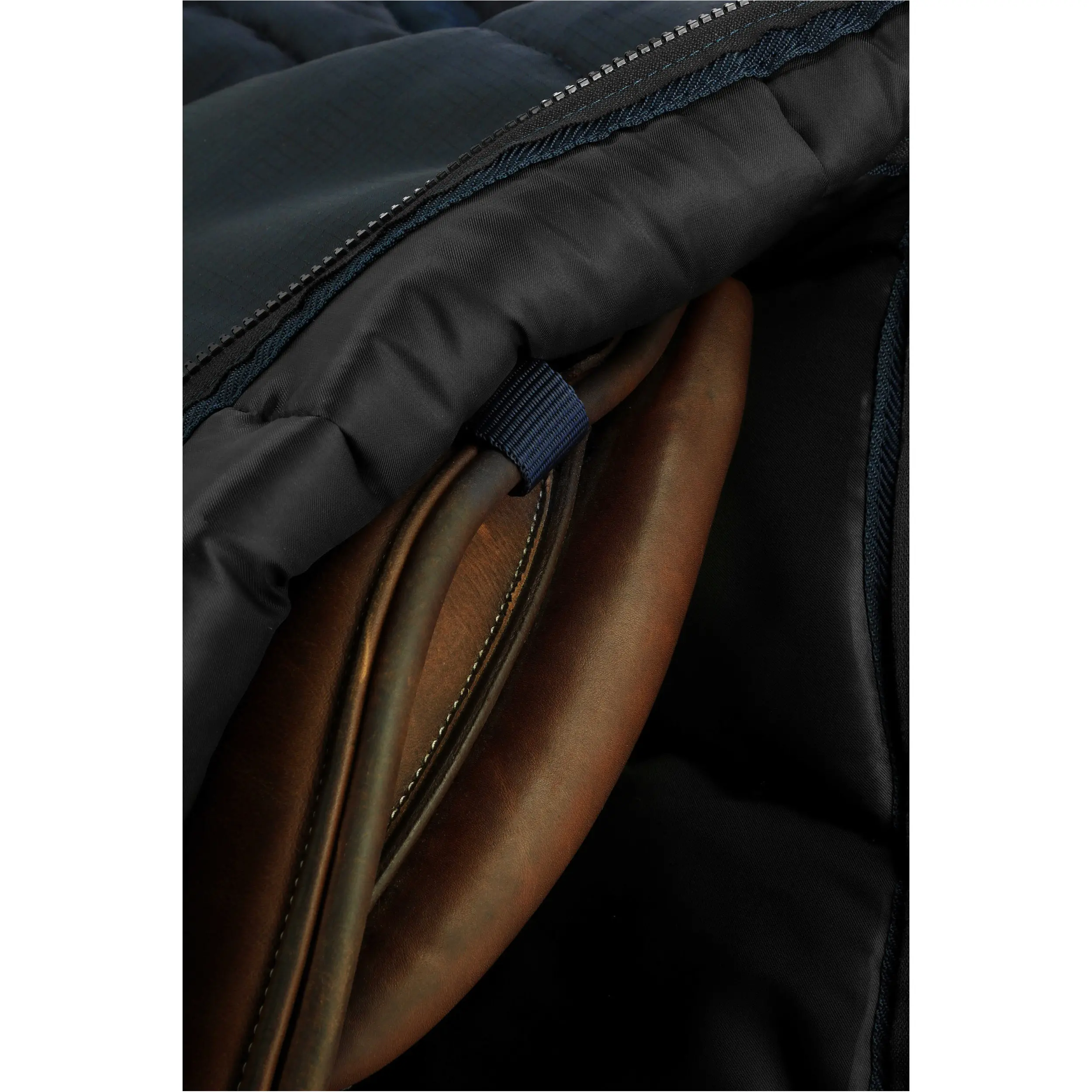 Satteltasche 300g Füllung 250D AZTEC navy Satteltasche 300g Füllung 250D AZTEC navy