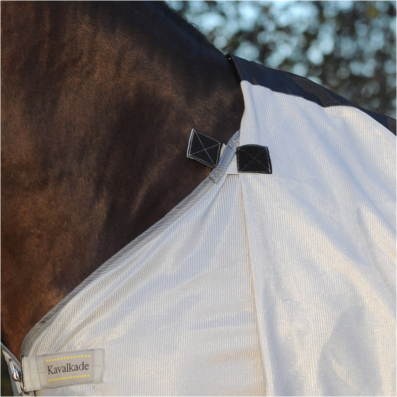 Fliegendecke mit abnehmbarem Halsteil und Bauchlatz grau Fliegendecke mit abnehmbarem Halsteil und Bauchlatz grau