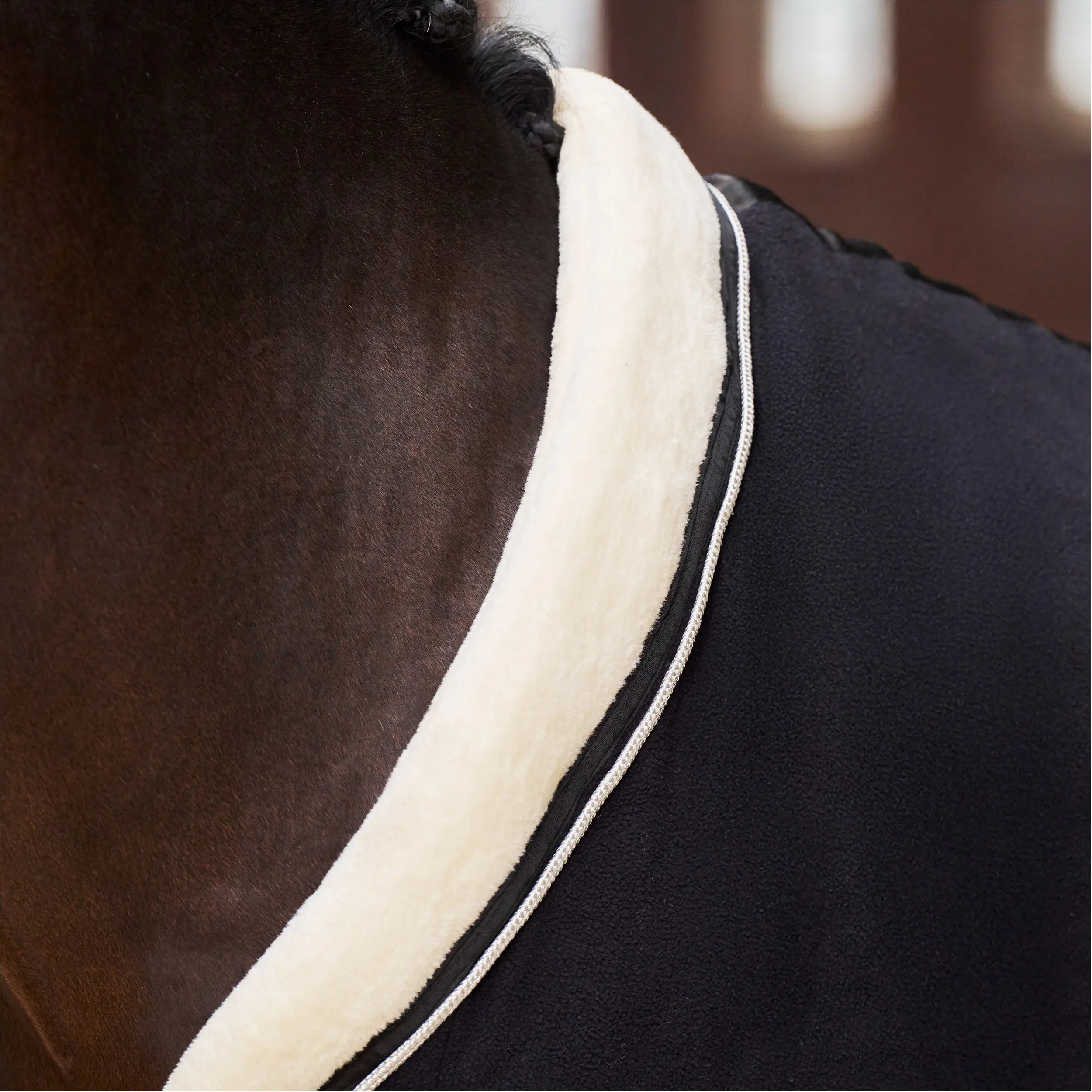 Fleecedecke IRHEssential schwarz