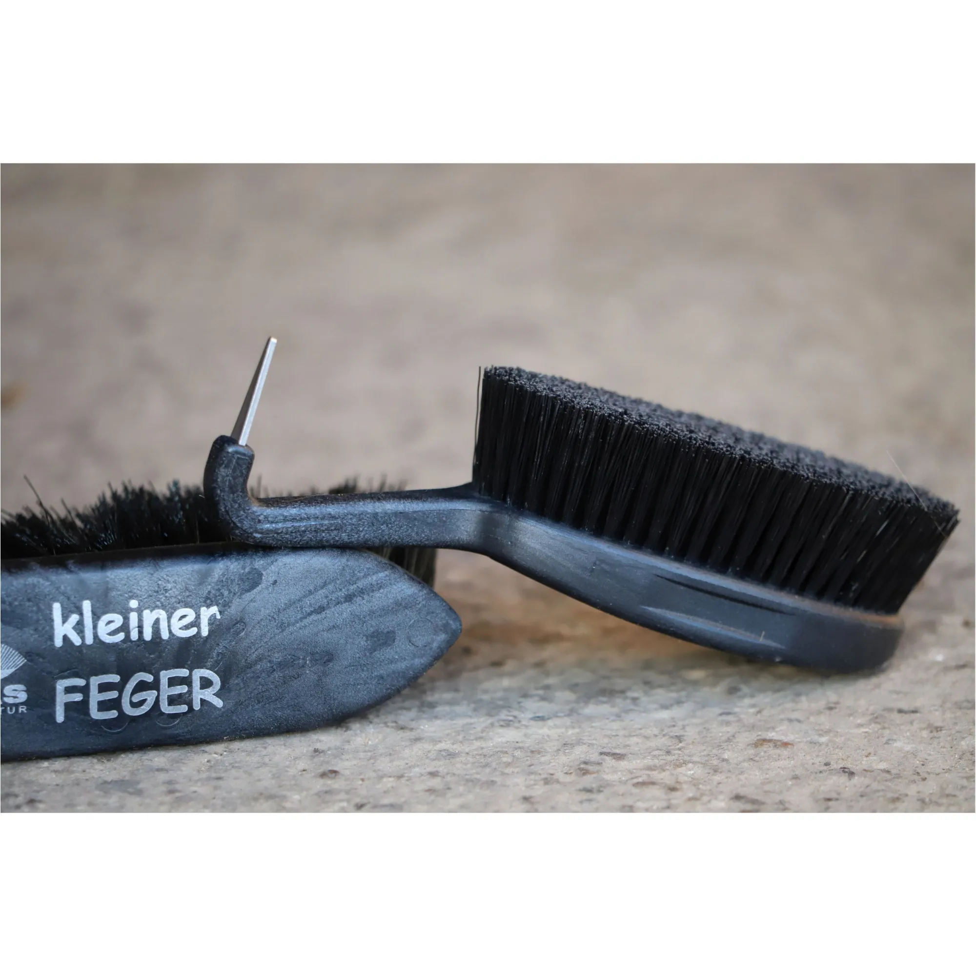 Hufkratzer und Bürste HUF DUO AZZURO schwarz