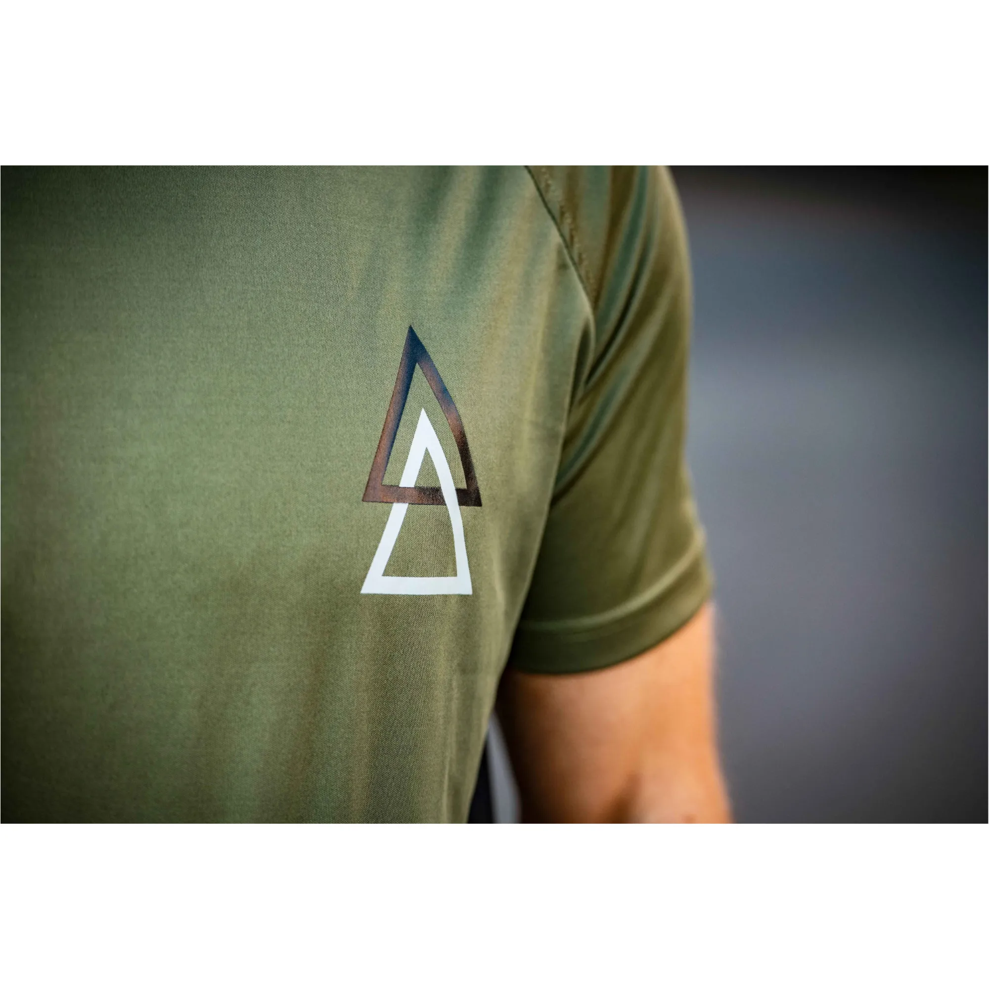Herren T-Shirt JACOB olivgrün